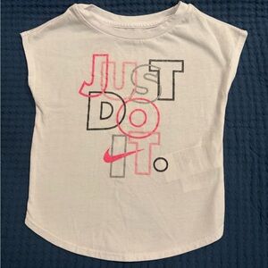 Toddler Nike shirt worn once briefly size 4T good condition